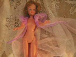 hk redhead pink nude a